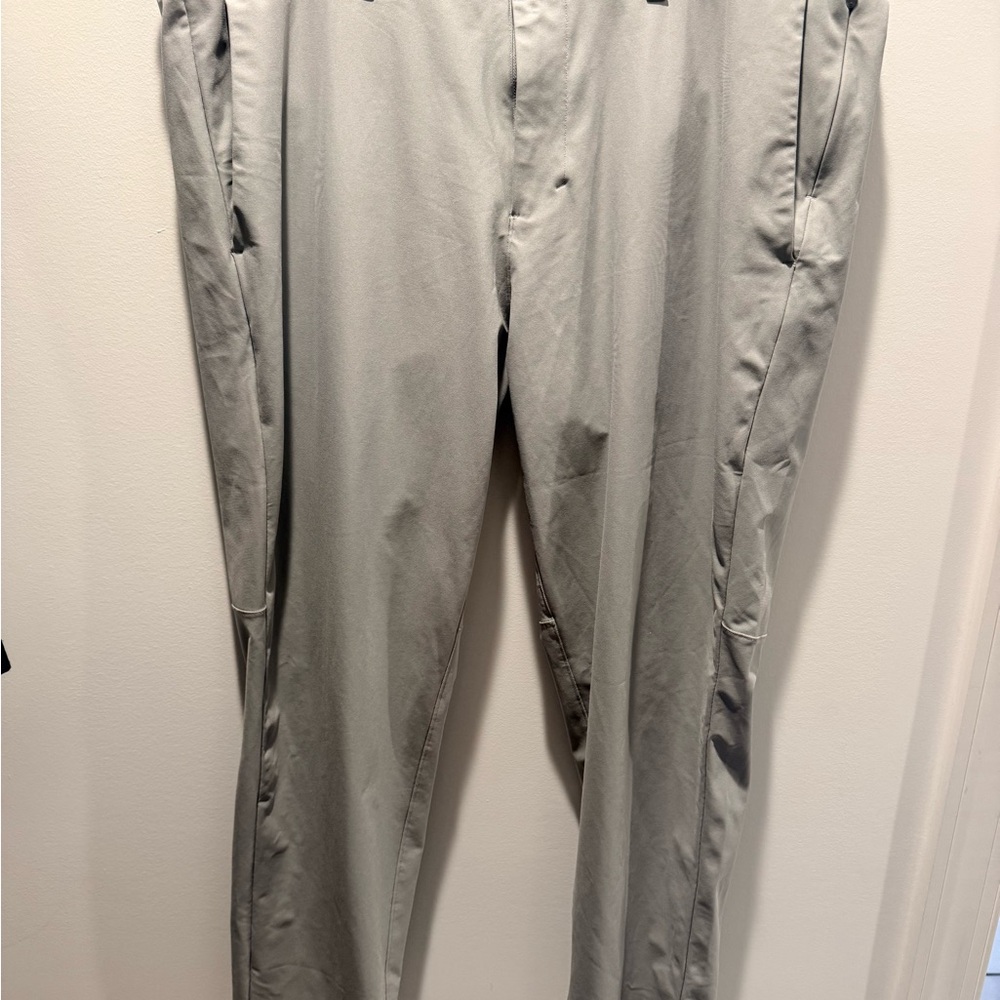 lululemon athletica Men's Light Gray Chinos